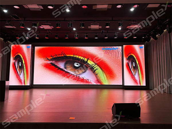 LED-screens-enable-digital-upgrades-of-water-groups.jpg