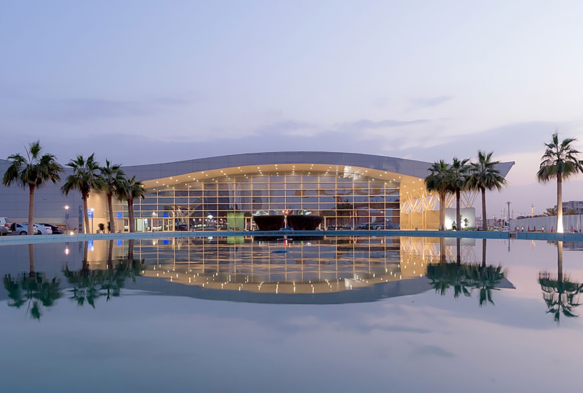 71b6a8308dfaa5ca4ccbcd192867106c