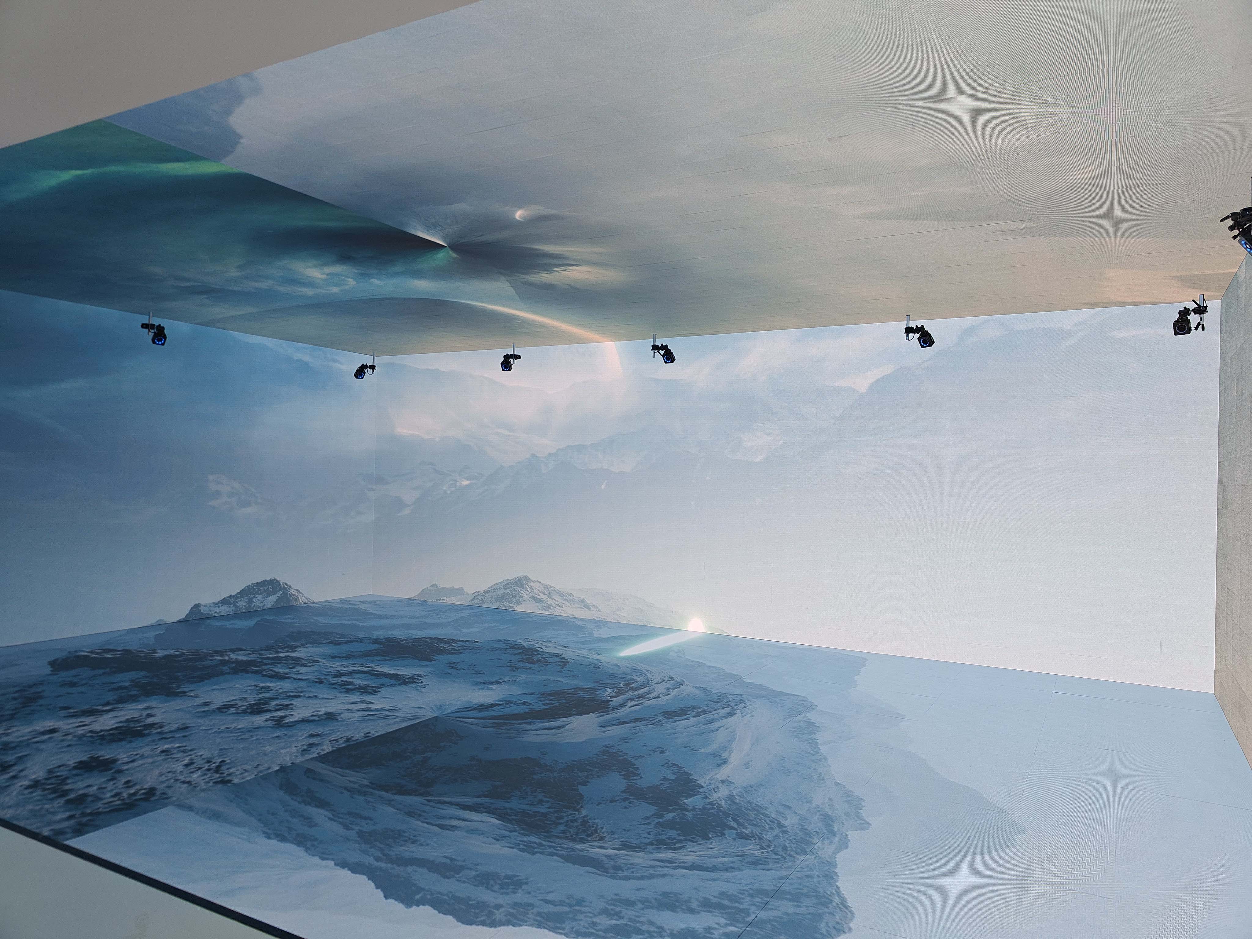 CAVE Immersive LED display (4).jpg